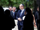 الأمير وليام يبدأ جولته فى إسرائيل بزيارة نصب ضحايا المحرقة - صور