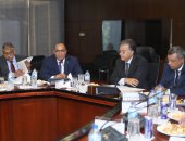 صور.. وزير النقل يعلن دعم مشروعات الهيئة الاستثمـاريـة