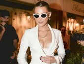 بيلا حديد بإطلالة راقية تخطف الأنظار خلال إجازتها فى روما