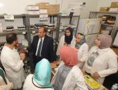 صور .. محافظ الإسكندرية يتفقد وحدة صحة أبيس