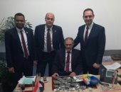 القبض على راكب قادم من هولندا حاول تهريب ربع كيلوجرام ماريجوانا داخل مخدة