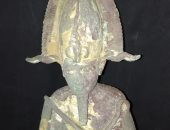 "الآثار" تعثر على تمثال لـ المعبود أوزير فى سقارة