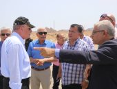 فيديو وصور.. محافظ جنوب سيناء: تسليم 600 قطعة أرض على ثلاث مراحل فى مزاد علنى