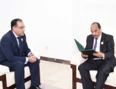 صور.. مصطفى مدبولى يسلم رئيس موريتانيا رسالة من السيسي