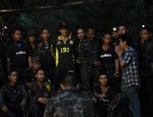 العثور على 12 طفلا ومدربهم بعد 9 أيام من الاختفاء داخل كهف بتايلاند