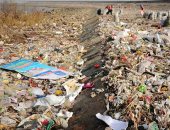 دراسة صادمة: 90% من نفايات البلاستيك تأتى من 10 أنهار فى آسيا وأفريقيا