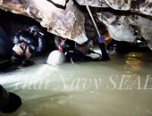 صور.. استمرار محاولات إنقاذ فريق كرة قدم محتجز بكهف فى تايلاند
