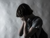 "التايمز": أكثر من 70 ألف شخص دون الـ18 يتعاطون أقراص الاكتئاب فى بريطانيا