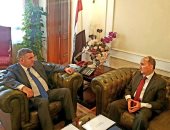 وزير قطاع الأعمال العام يبحث مع وزير التجارة والصناعة تعزيز التعاون المشترك