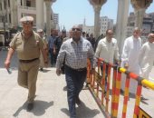 صور.. مدير أمن الغربية يتفقد خدمات تأمين المسجد الأحمدى بطنطا