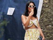 شاهد.. كورتنى كاردشيان تستمتع بالـ"أيس كريم" فى بورتوفينو بإيطاليا