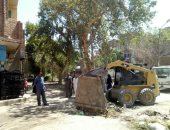 استمرار حملات النظافة وتمهيد الطرق بمركزين بالمنيا