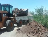 رفع 30 طن قمامة ومخلفات صلبة وأتربة بمركز جهينة بسوهاج