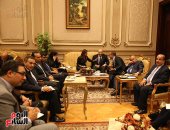 وفد من البنك الدولى يصل البرلمان للقاء أعضاء اللجنة الاقتصادية