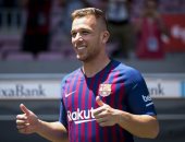 برشلونة يعلن رسميا انتقال آرثر إلى يوفنتوس مقابل 72 مليون يورو