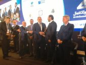 رئيس وزراء لبنان يكرم إبراهيم محلب على جهوده فى مجال المشروعات التنموية