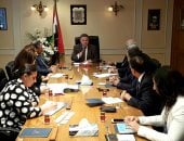 وزير قطاع الأعمال يبحث مع غرفة التجارة الأمريكية بالقاهرة أوجه التعاون
