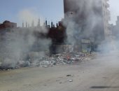 شكوى من انتشار القمامة بطريق محمد نجيب فى المرج