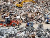تراكم آلاف الأطنان من النفايات بسبب الفيضانات فى اليابان