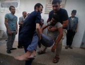 صور.. استشهاد طفلين وإصابة 14 فلسطينيا فى غارات إسرائيلية على غزة