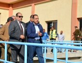 ماذا فعل محافظ سوهاج لمواجهة انقطاع وضعف مياه الشرب فى 4 مدن مختلفة