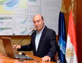 مهاب مميش :عبور 28 سفينة عملاقة قناة السويس خلال الأيام الأربعة الماضية