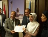 محافظ الإسكندرية يكرم أوائل الثانوية العامة والدبلومات الفنية