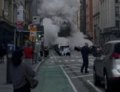 انفجار 5 أنابيب بخار عالية الضغط بنيويورك وقوات الإطفاء تحاول السيطرة - صور