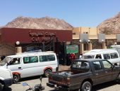 قافلة الأزهر الطبية الثانية بجنوب سيناء توقع الكشف الطبى على 1821حالة