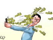 "دش" شائعات يمطر المصريين من السوشيال ميديا فى كاريكاتير اليوم السابع