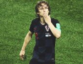 تقارير: مودريتش اتفق مع بيريز على مغادرة ريال مدريد قبل كأس العالم