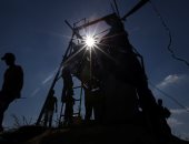 أ ش أ: مدفعية الاحتلال اﻹسرائيلى تستهدف موقعا لحماس شرق غزة (صور) 