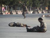 صور.. مقتل 14 شخصا فى تفجير انتحارى بمحيط مطار كابول وداعش يتبنى الهجوم