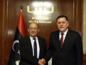 صور.. فايز السراج يبحث مع وزير الخارجية الفرنسى تطورات الوضع فى ليبيا