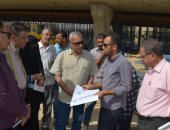 صور.. محافظ السويس يتفقد أعمال الرصف لطريقى النفق والكبارى الجديدة