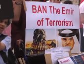 فيديو.. نشطاء بريطانيون يتظاهرون احتجاجا على زيارة تميم للندن 