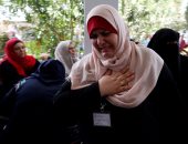احتجاجات فى مقر وكالة الأنروا فى غزة بعد تسريح موظفين