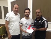 صور توقيع كابوريا لطلائع الجيش لمدة موسم 