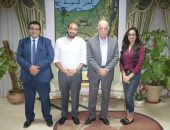 محافظ جنوب سيناء يلتقى وفد "التعليم" للتنسيق لملتقى العربى لطلاب الإحتياجات الخاصة