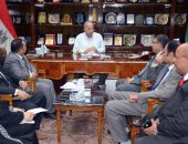 محافظ القليوبية يجتمع بمديرى البنوك الحكومية لمتابعة برنامج "مشروعك"