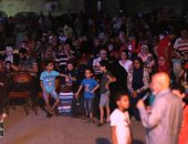 فيديو و صور.. المئات يؤدون صلاة خسوف القمر ويتابعون الظاهرة بمرصد حلوان