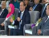 الرئيس السيسي لـ"المصريين": عاوزين تعليم حقيقى ولا ولادكم يبقى معاهم شهادات!