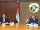 وزير الصناعة: قطاع النسيج يمثل 27 % من الناتج الصناعى و12% من الصادرات