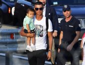 وصول رونالدو إلى تورينو لبدء مشواره مع يوفنتوس..فيديو