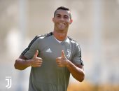 جول مورنينج.. كريستيانو رونالدو يحرج لشبونة بقميص يونايتد فى دورى أبطال أوروبا 