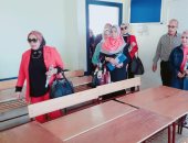 صور.. وكيل تعليم الإسكندرية تتابع تطبيق المنظومة الجديدة ببعض المدارس