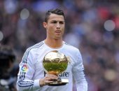 زي النهاردة.. كريستيانو رونالدو يحصد الكرة الذهبية الرابعة