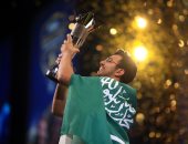 فيديو.. سعودى يتوج بلقب بطولة كأس العالم لـ"لعبةFIFA18"