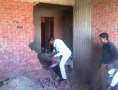   محافظ سوهاج : تنفيذ إزالة 11 قرار لمبانى مخالفة بحى شرق