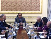 رئيس الوزراء: توجيهات من الرئيس بتصميمات عالمية لتطوير مسار الكورنيش